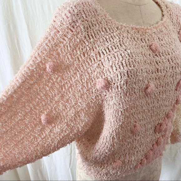 Vintage 80’s pastel pink hand crochet knit sweater - Picture 5 of 8
